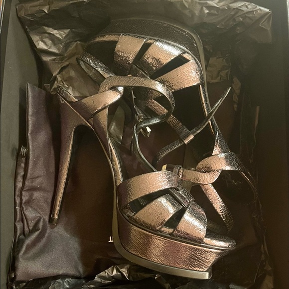 Saint Laurent Tribute Gun Metal - Picture 2 of 12